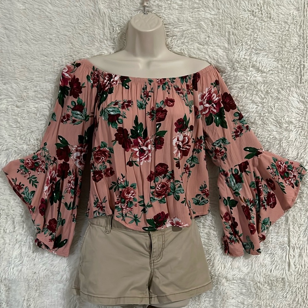 Pink off the shoulder crop top, size Medium